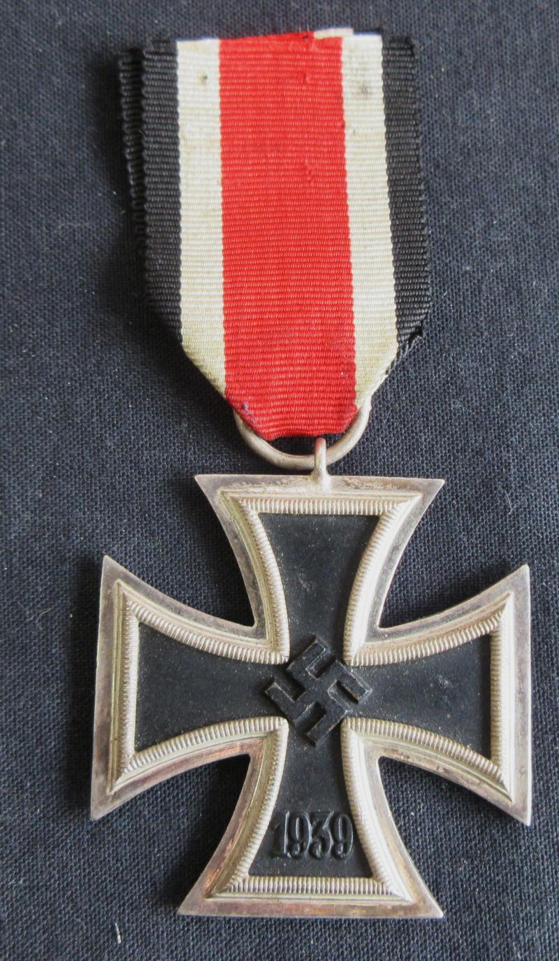 2nd CLASS IRON CROSS maker marked