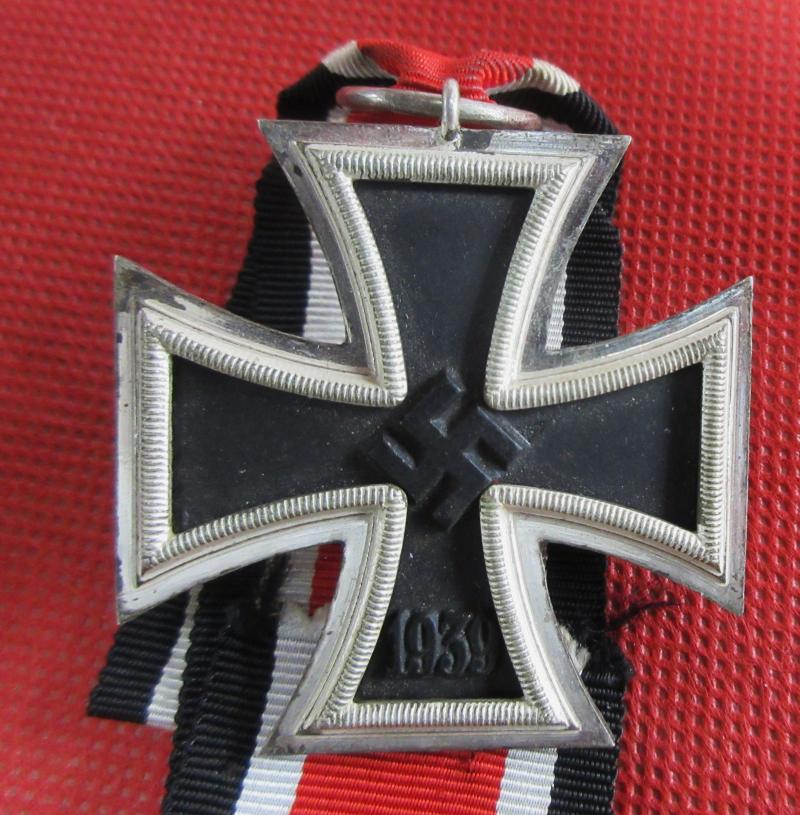 2nd CLASS IRON CROSS maker marked