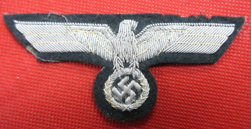 ARMY OFFICERS TUNIC EAGLE