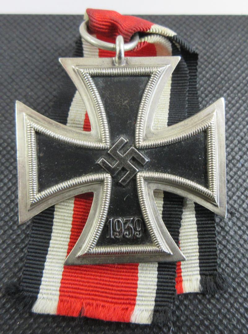 2nd CLASS IRON CROSS maker marked