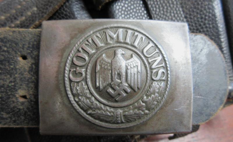 ARMY BELT & BUCKLE with K98 AMMO POUCHES